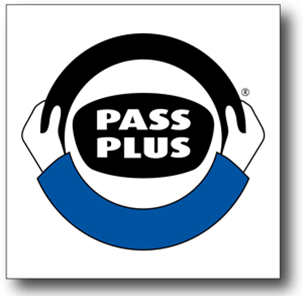 Pass Plus  logo - white